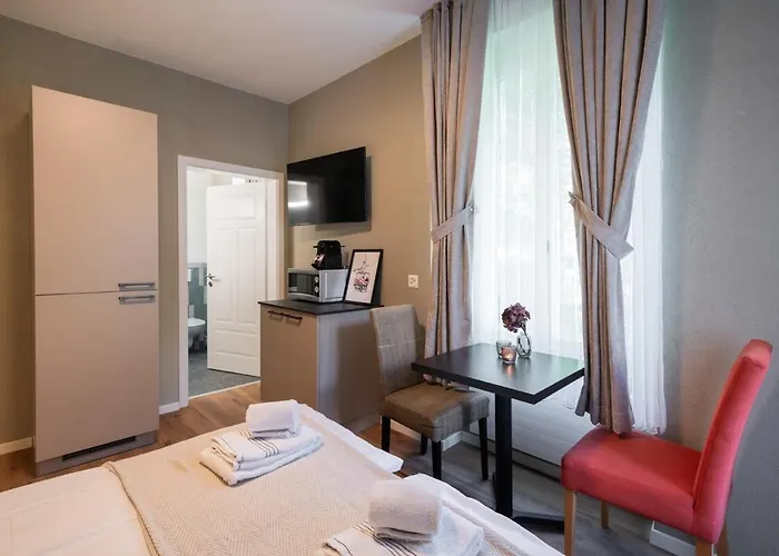 Betweenlakes Grd Floor East *